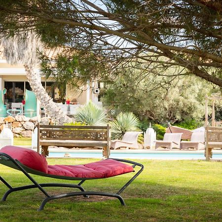 Escapades Lointaines Bed & Breakfast Перпинян Екстериор снимка