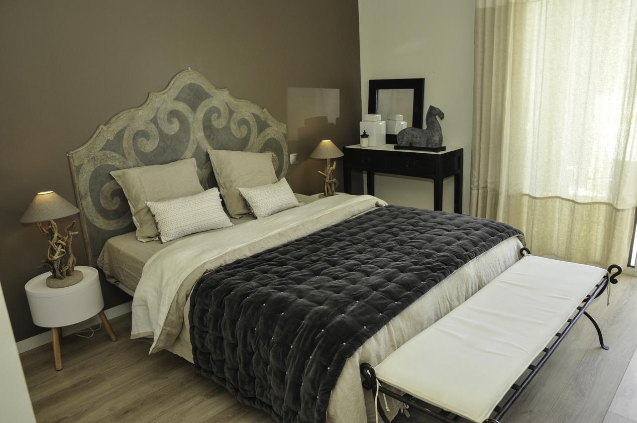 Escapades Lointaines Bed & Breakfast Перпинян Екстериор снимка